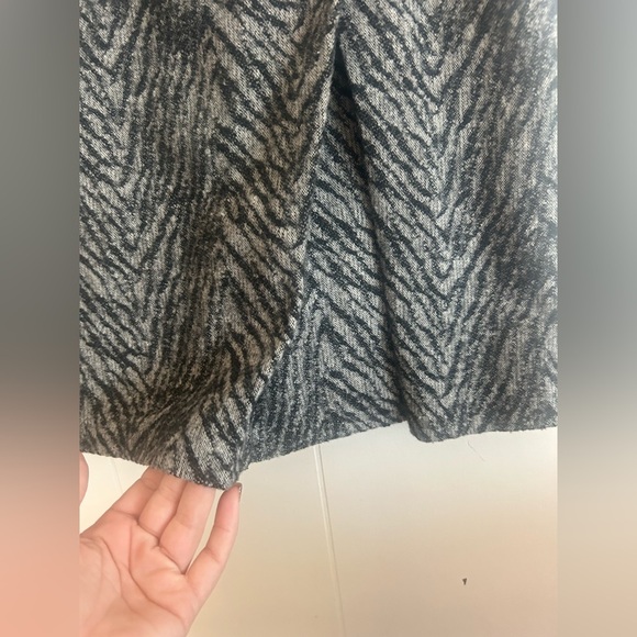 Point Zero, size 2, WOOL skirt, mini, A line, animal print - Picture 2 of 8